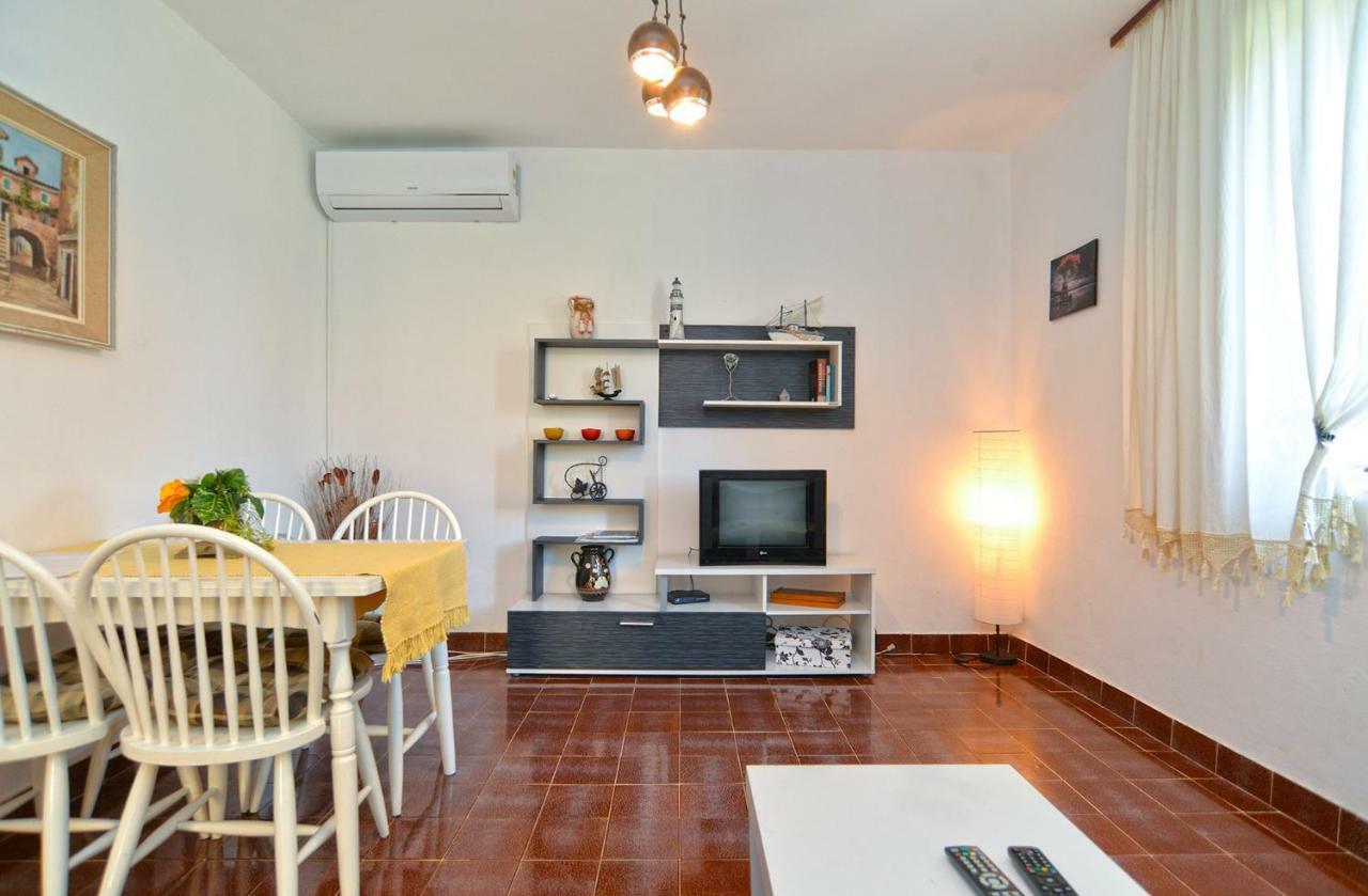 Apartment Pineta 1817 Fažana Exterior foto